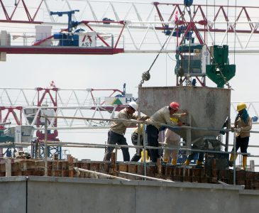 stracons stahlbau hallenbau lagerhalle produktionshalle gewerbehalle industriehalle agrarhalle landwirtschaftliche halle sonderkonstruktionen sanierung